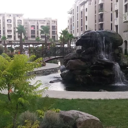 I28 At Cascadas 2 * ساني بيتش